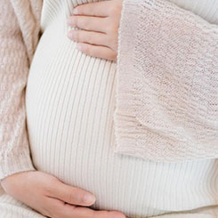 手机业务：😴🛃三星份额稳固，🔝自贡代孕AI手机🇬🇵成新战🥵场 尽管📊😧